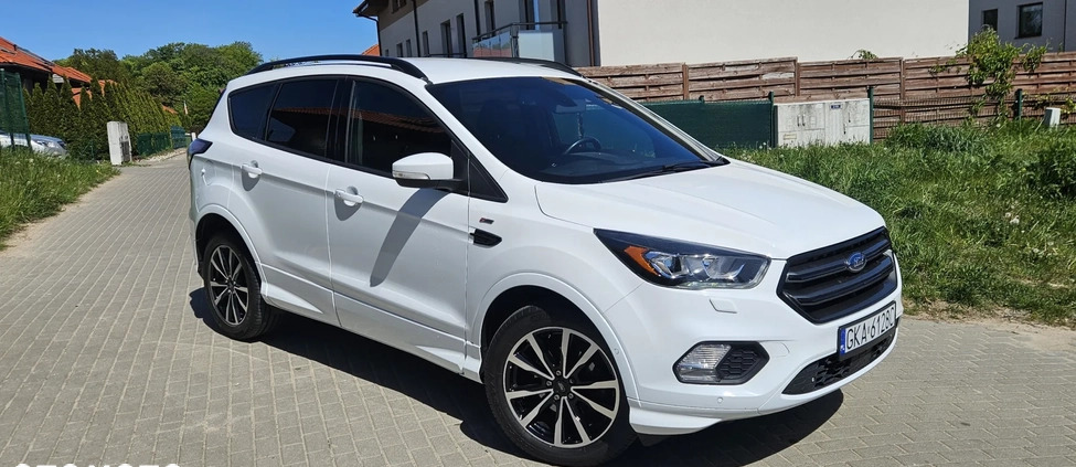 Ford Kuga cena 69900 przebieg: 91600, rok produkcji 2017 z Gdańsk małe 211